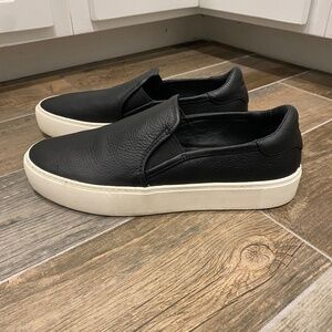 UGG JASS SLIP ON WOMEN'S SHOES 10 BLACK 1105712